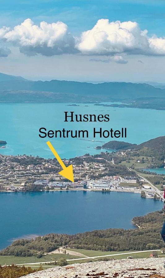 Husnes Sentrum Hotell מראה חיצוני תמונה