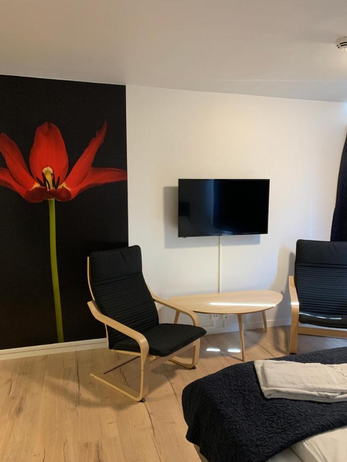 Husnes Sentrum Hotell מראה חיצוני תמונה